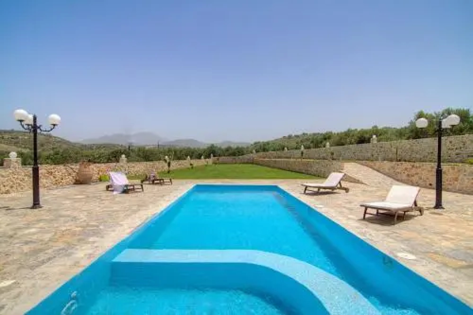 Villa Ioanna