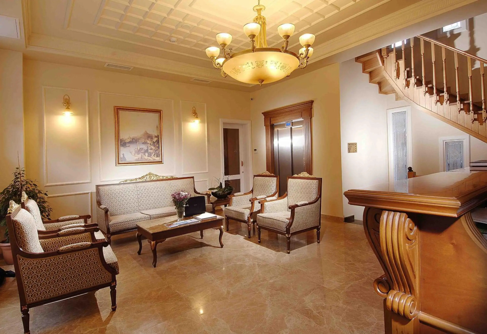 Darussaade Istanbul - Special Class