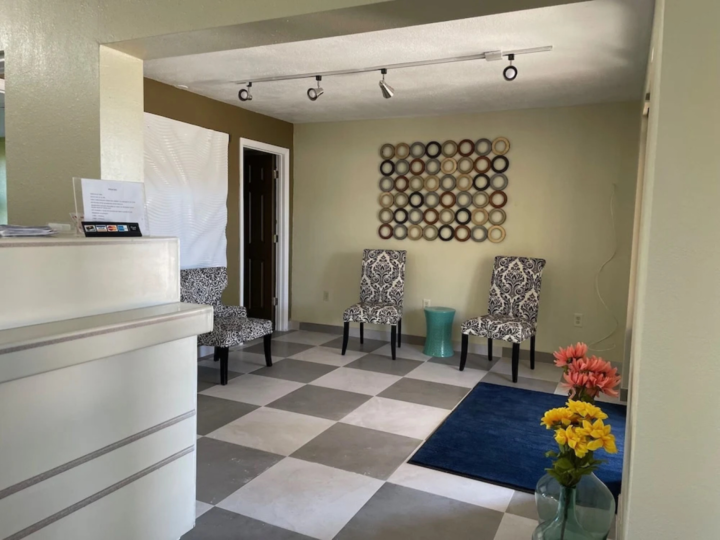 Travelodge Lake City