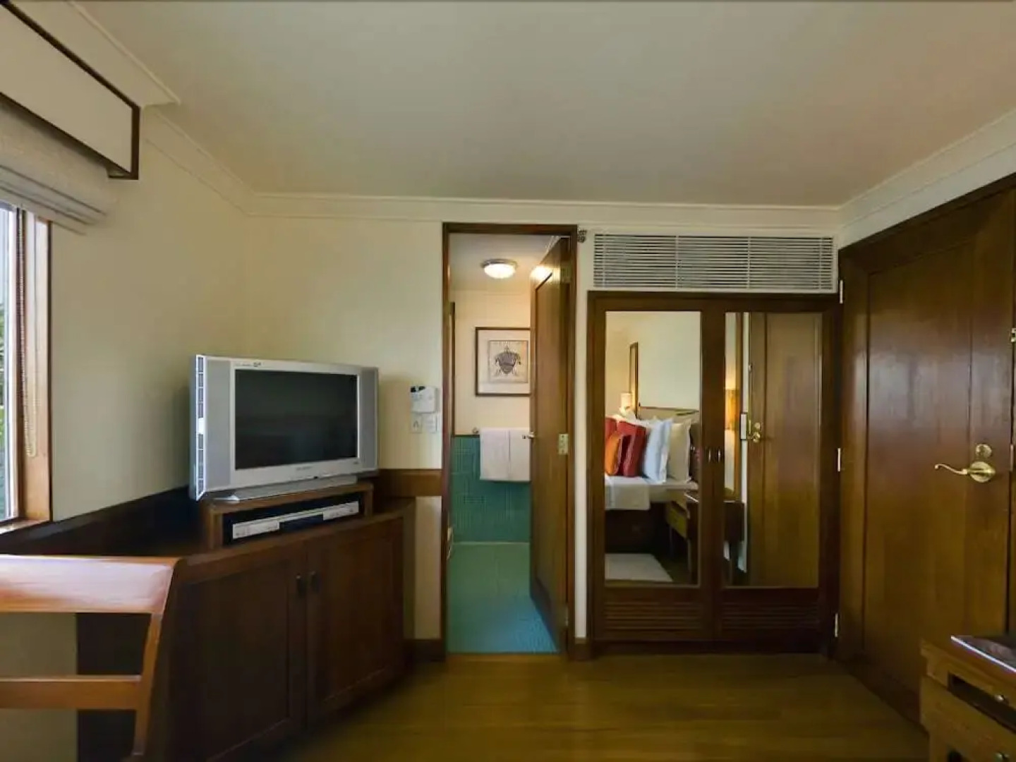 The Oberoi Motor Vessel Vrinda