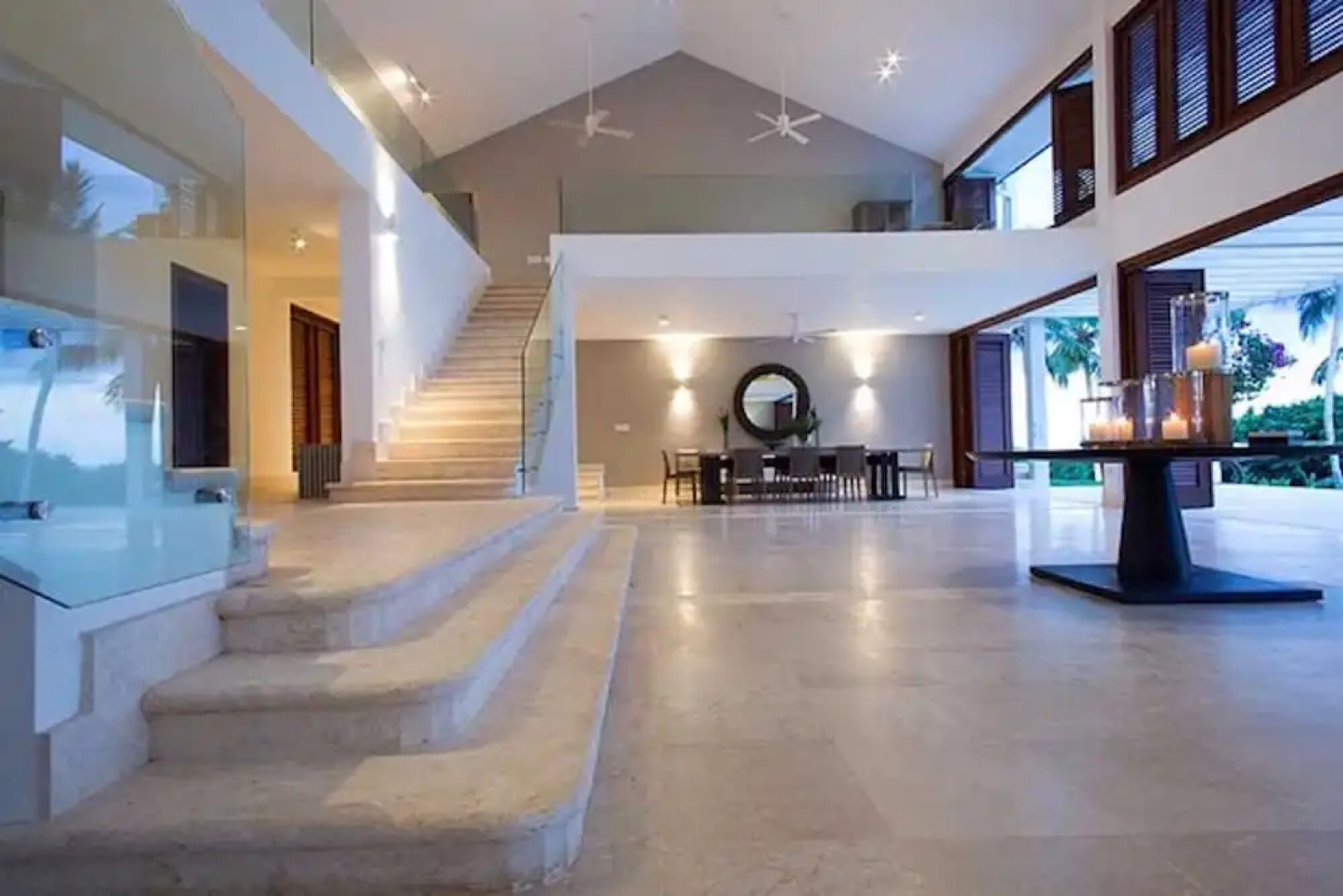 Casa B Institutional