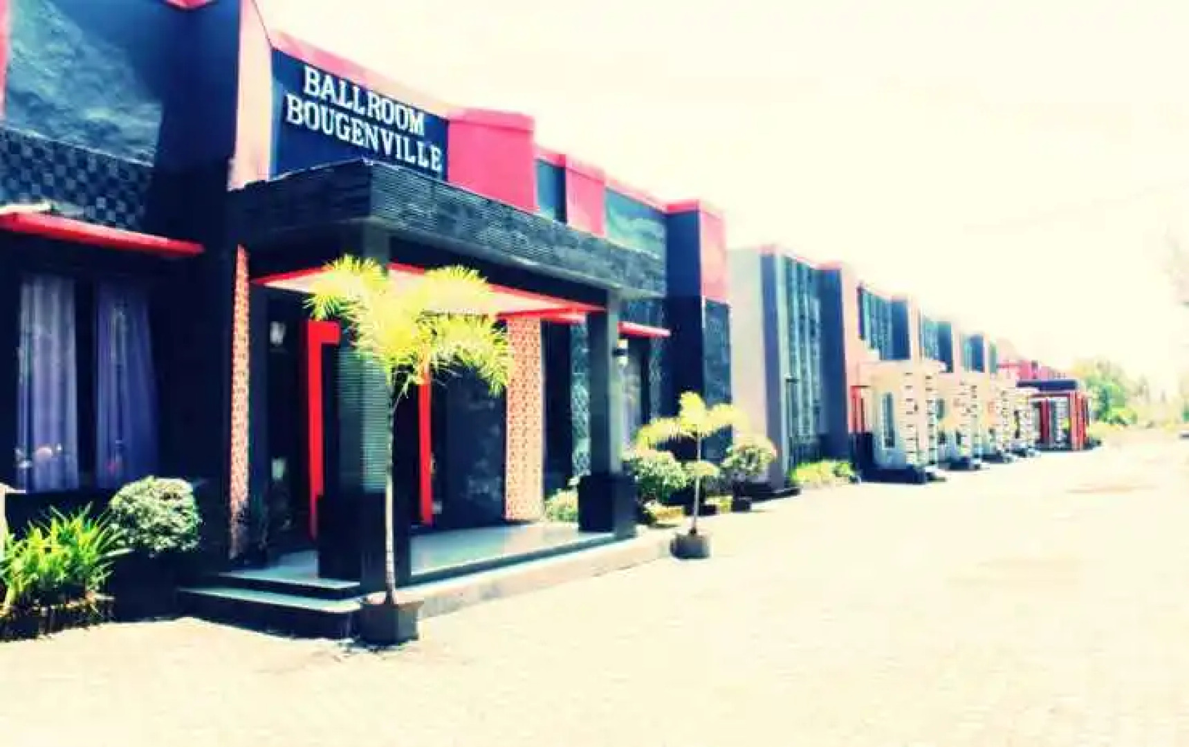 Grand Bougenville Hotel