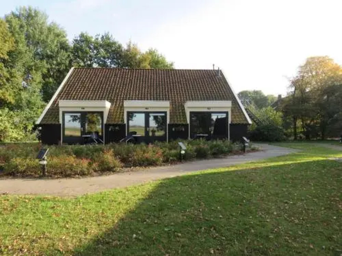 H.R. de Staakenborgh