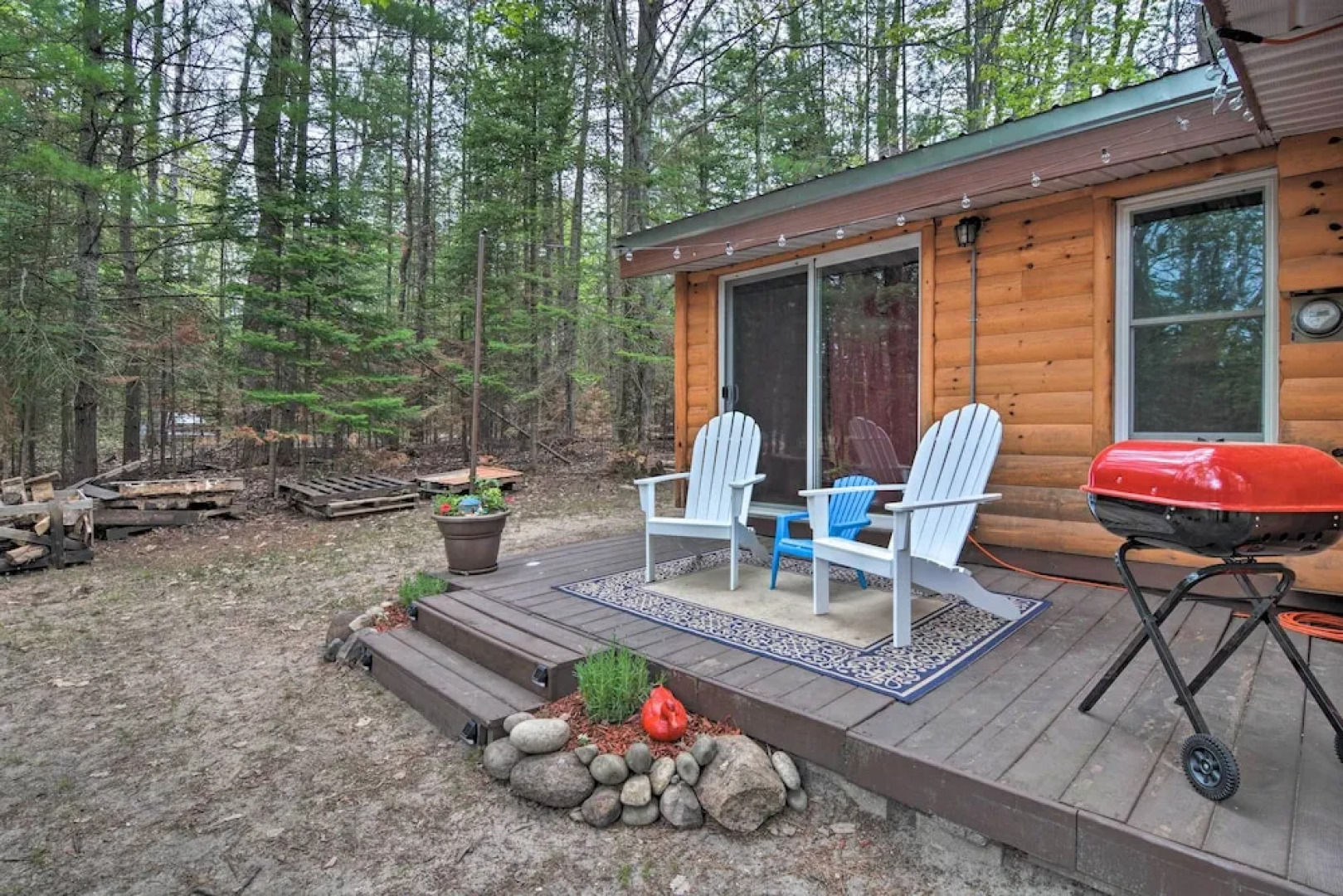 Rustic Frederic Cabin Near Cross-country Skiing!