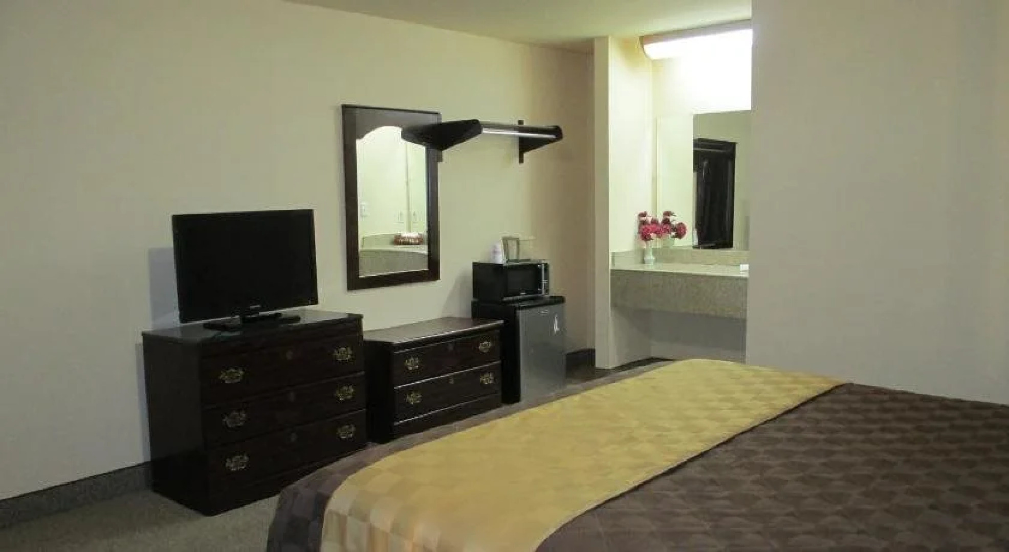 Sunset Lodge of Elgin