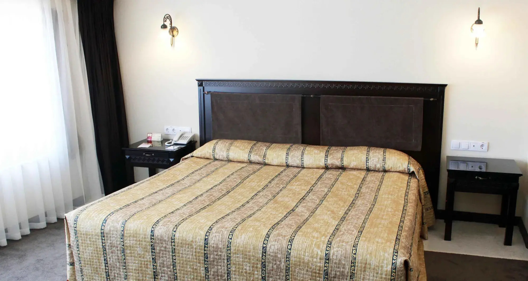 Отель Grand Mir