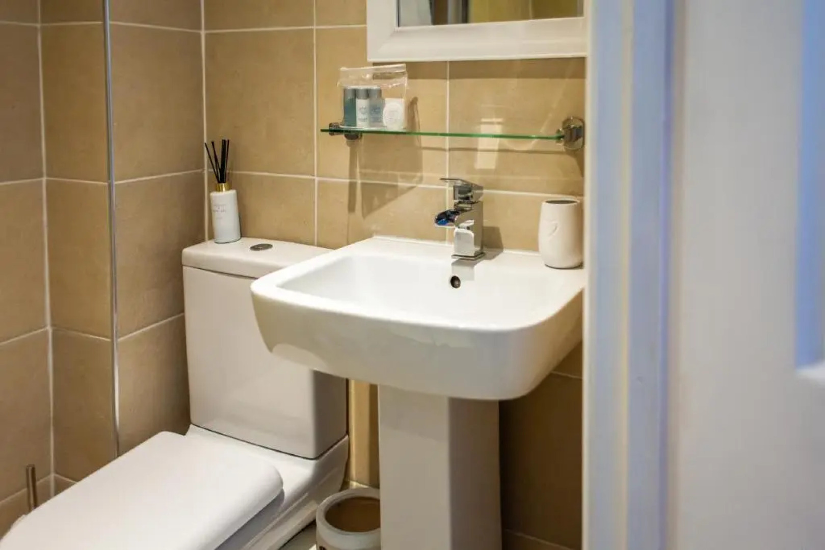 No 98 Boutique Hotel