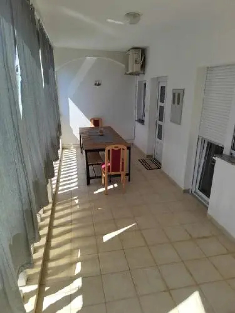 Apartments Mali Mate