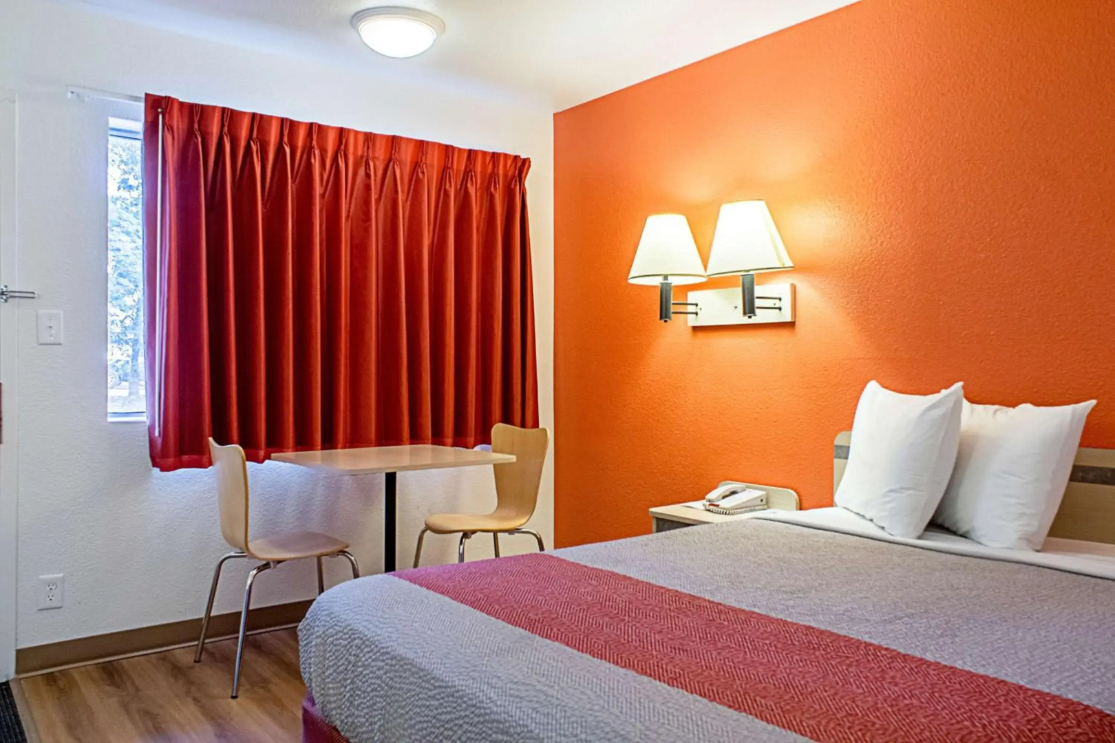 Motel 6 Kalispell, MT