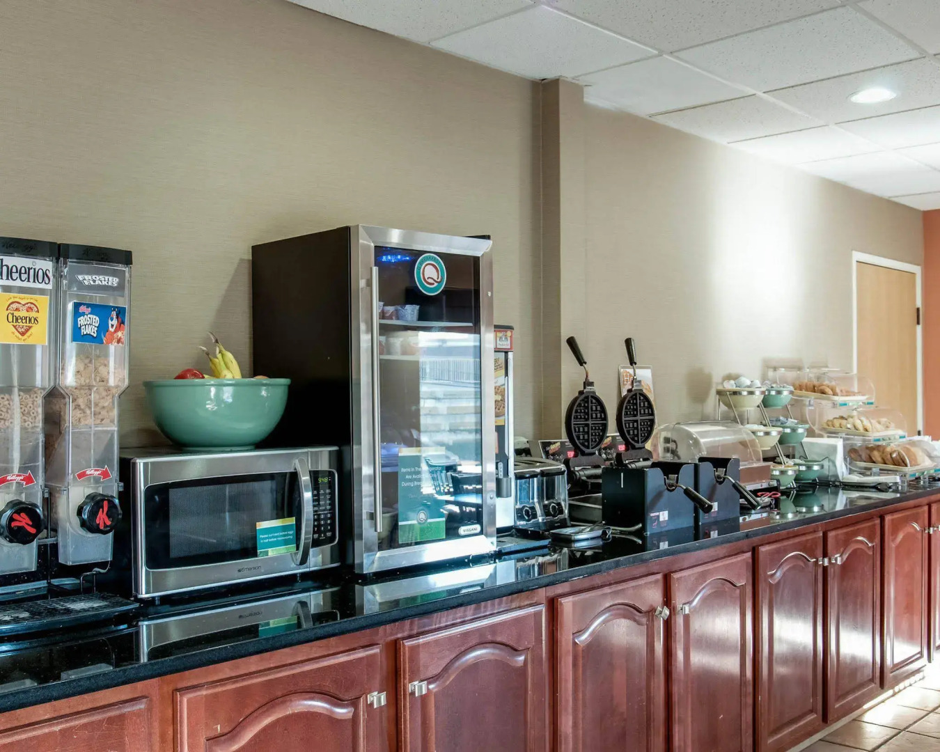 Spark by Hilton Wytheville East Main Street