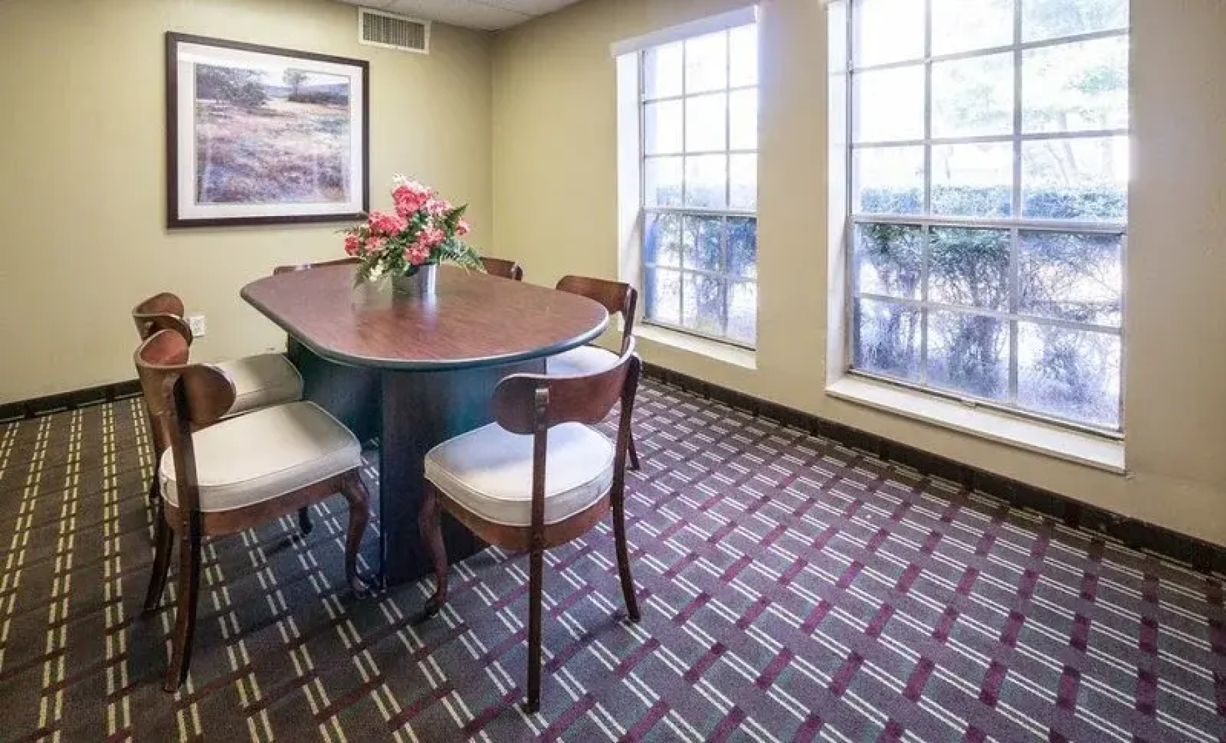 Vista Inn & Suites Tampa