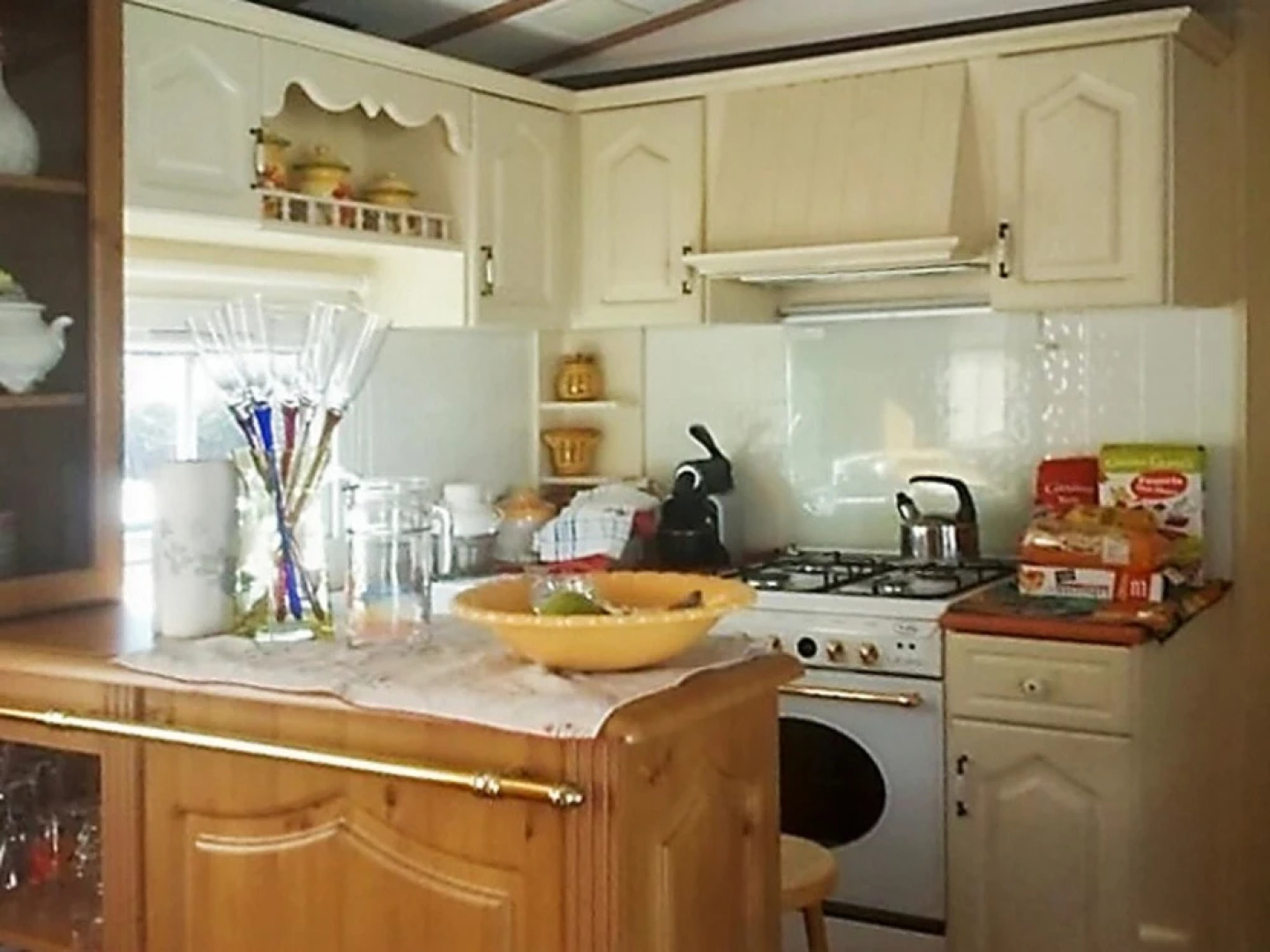 Bungalow With 2 Bedrooms in Aiguines, With Wonderful Lake View, Pool A