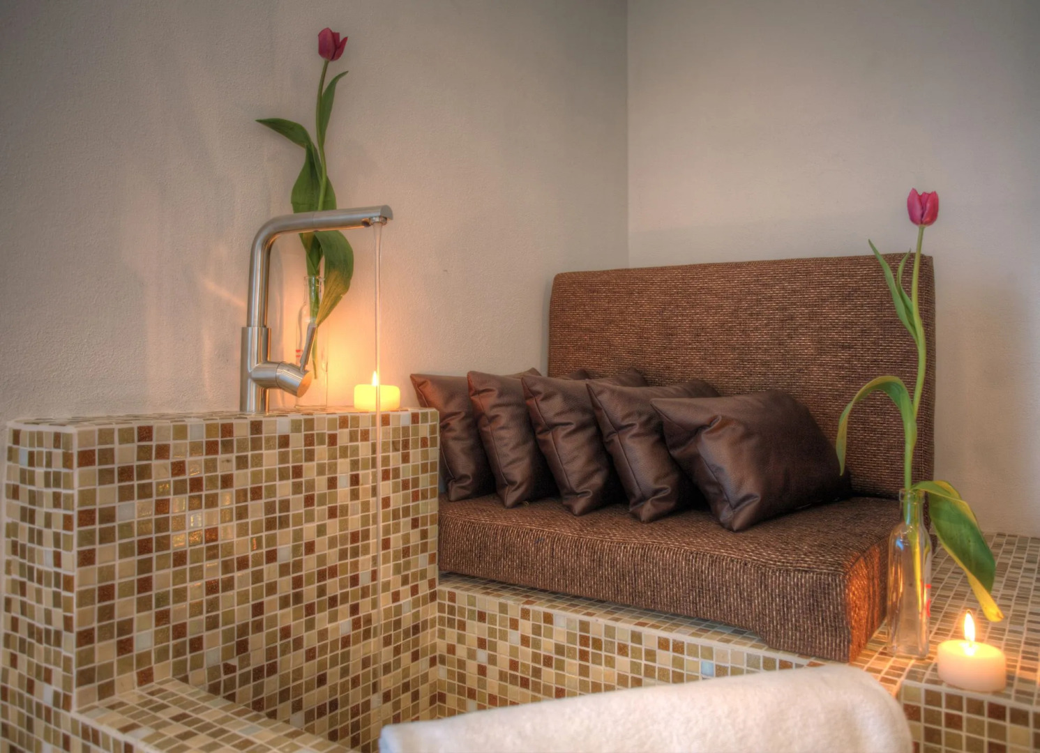 Pinnacle Resorts 220