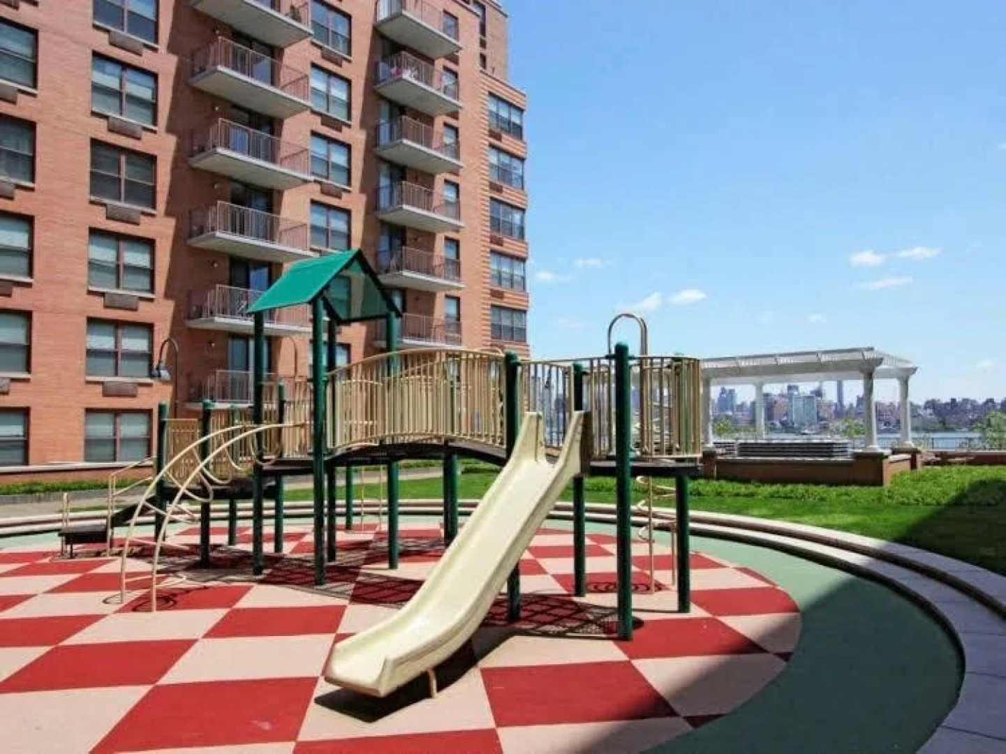 Global Luxury Suites at Hoboken Waterfront