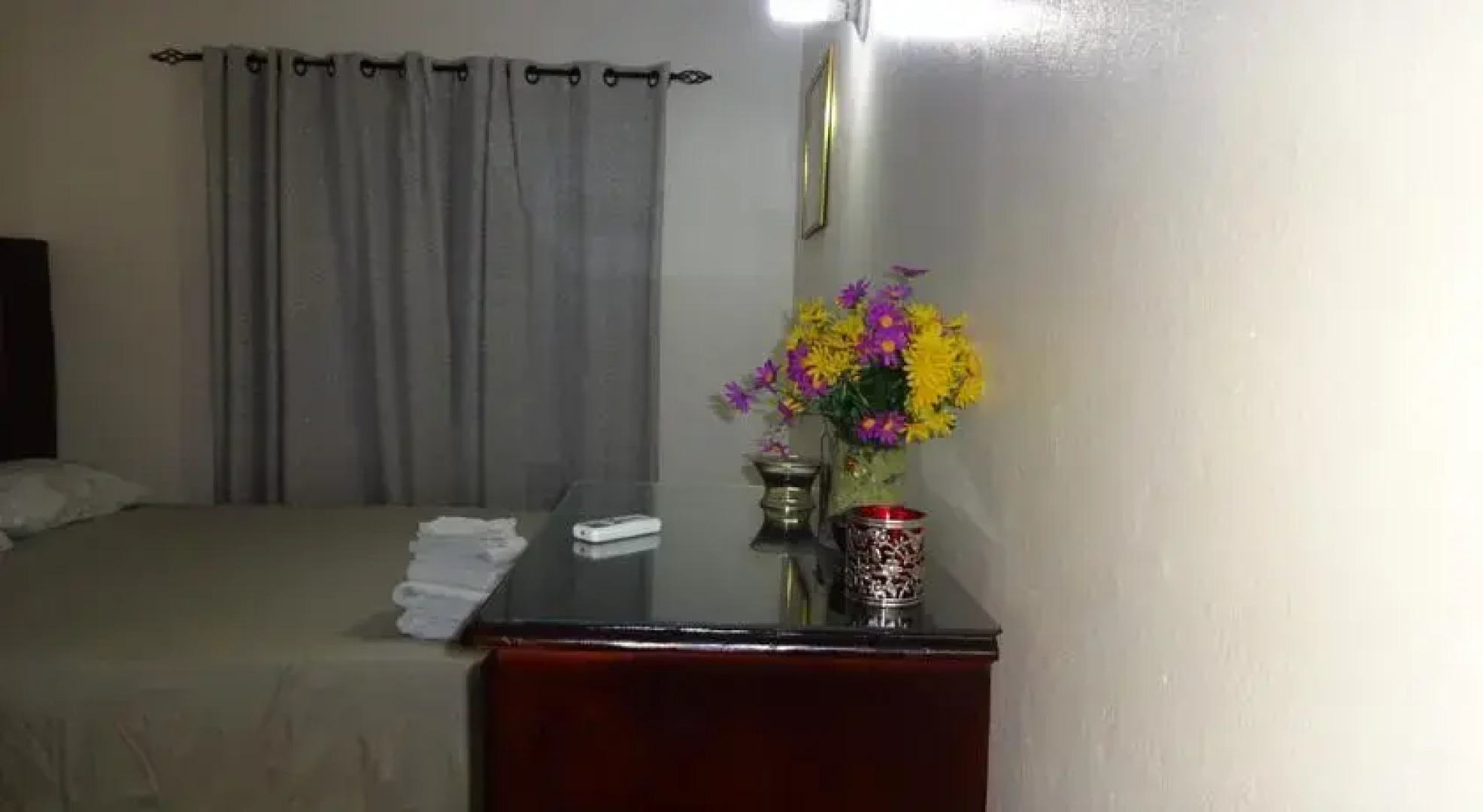 New Kingston Charming & Pristine