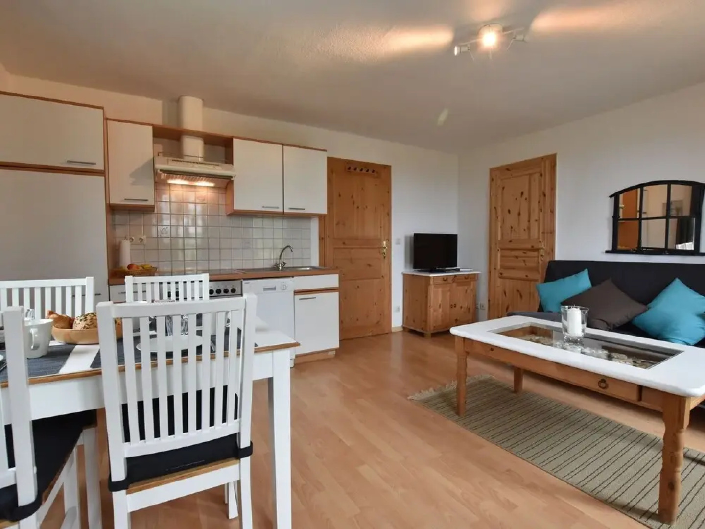 Ethereal Apartment in Stove With Garden