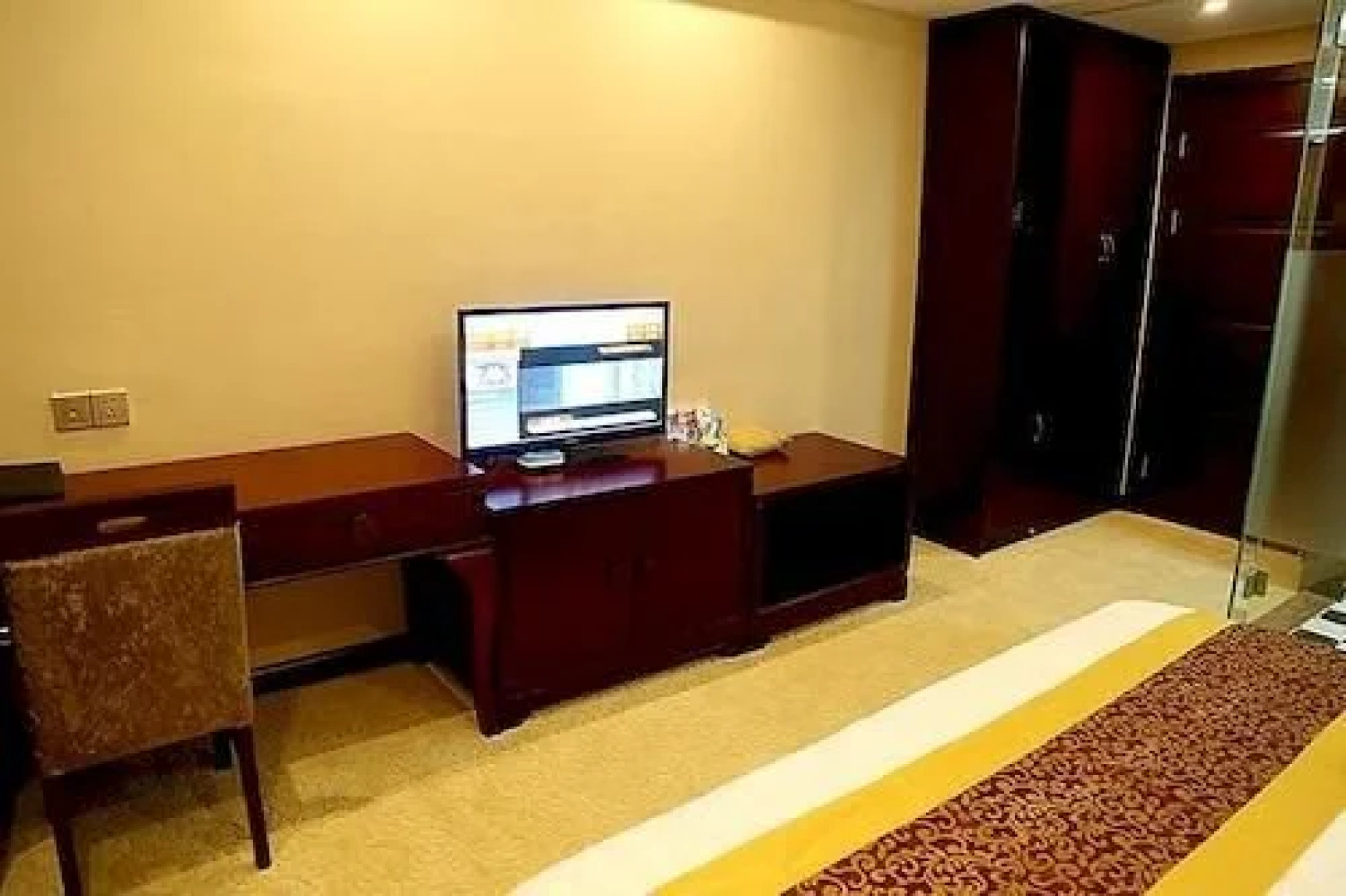 Nanlin Holiday Hotel