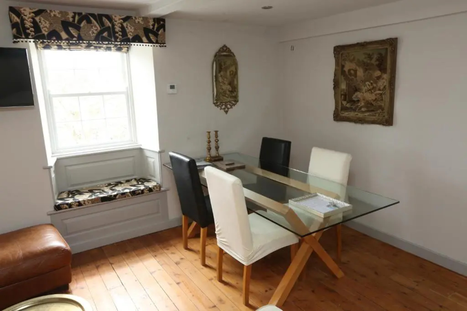 Monmouth House Apartments