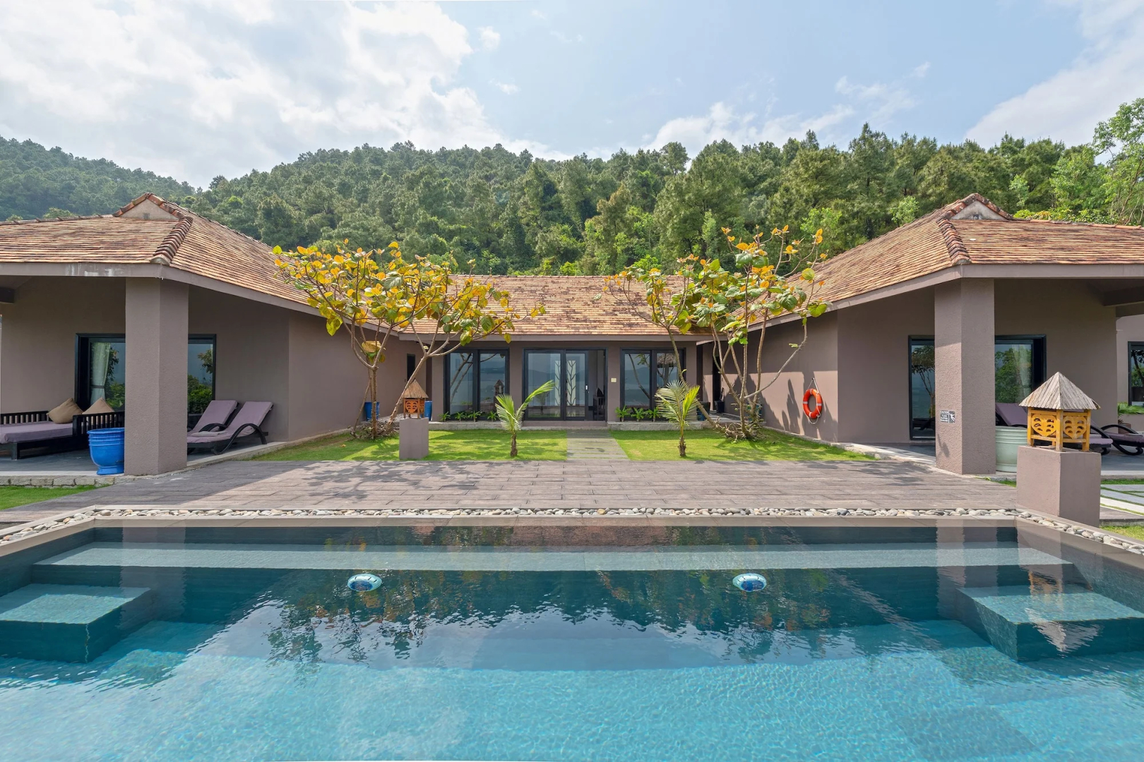 Vedana Lagoon Resort & Spa