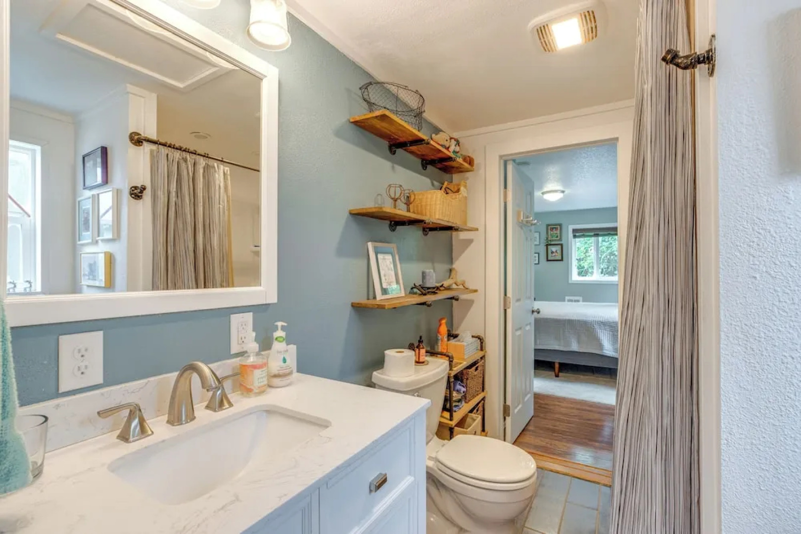 Quaint Tillamook Getaway Near Netarts Bay