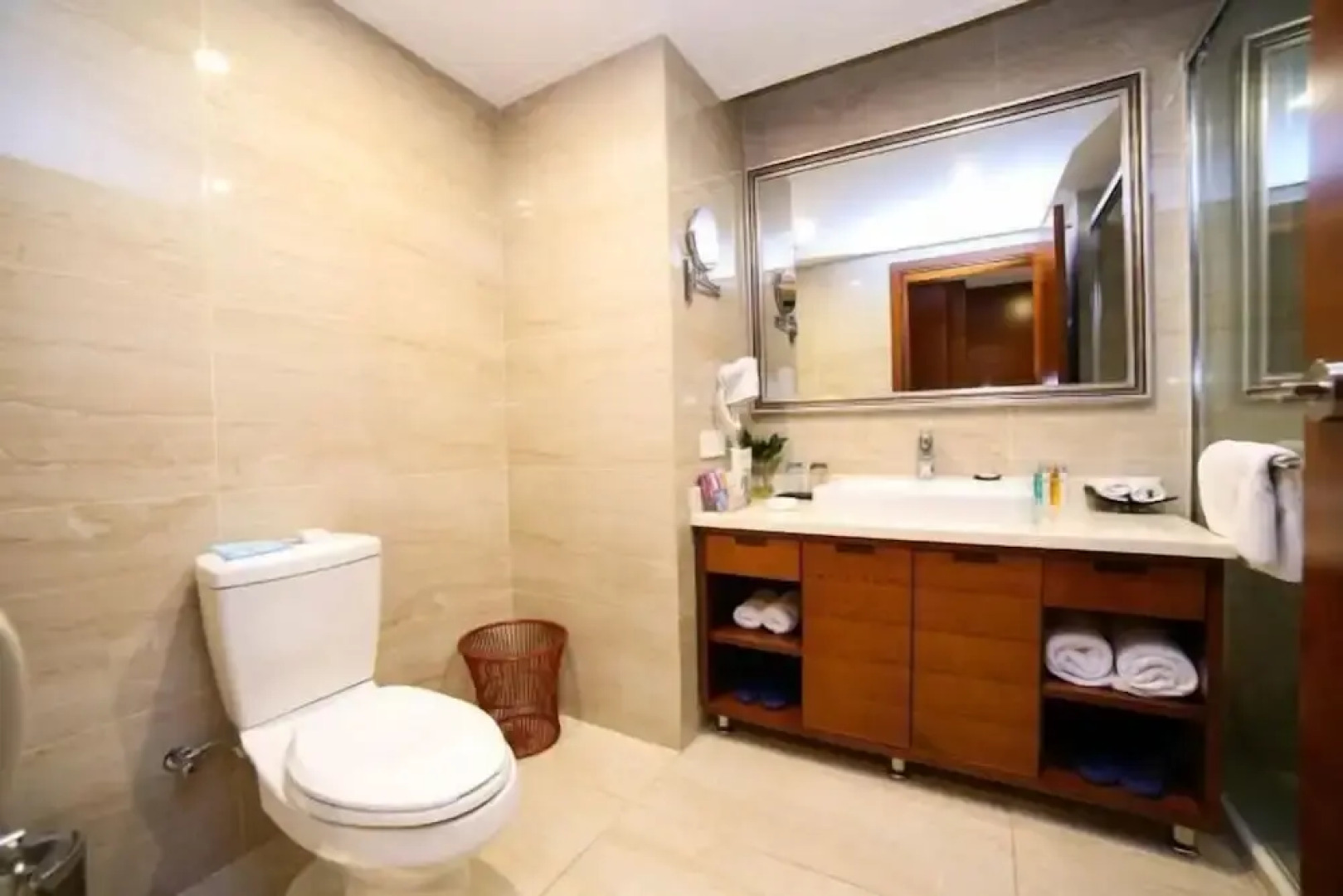 Ramada Encore by Wyndham Jingzhou Shashi