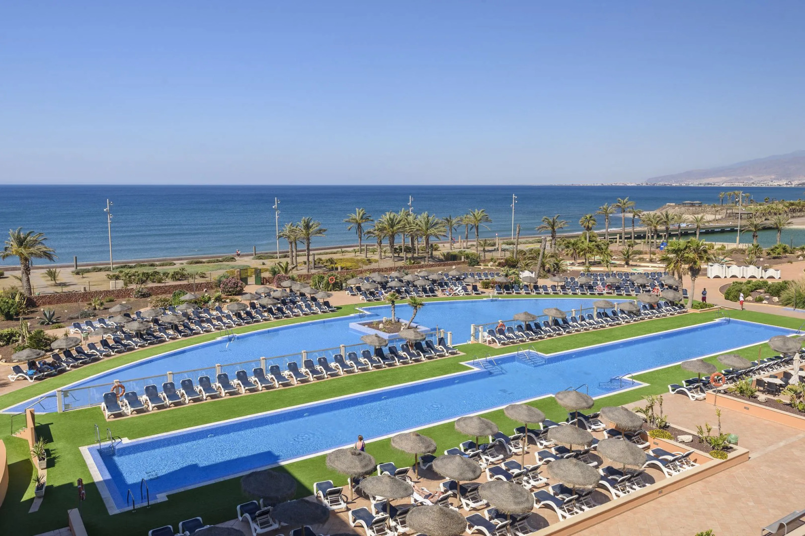 Отель Cabogata Beach