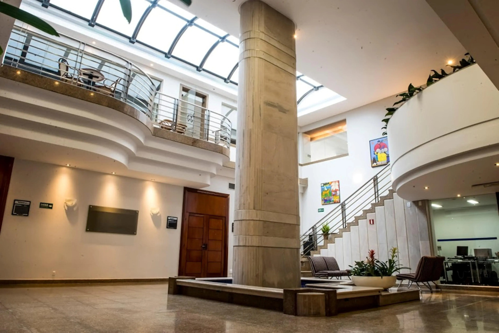 Golden Tulip Goiania Address