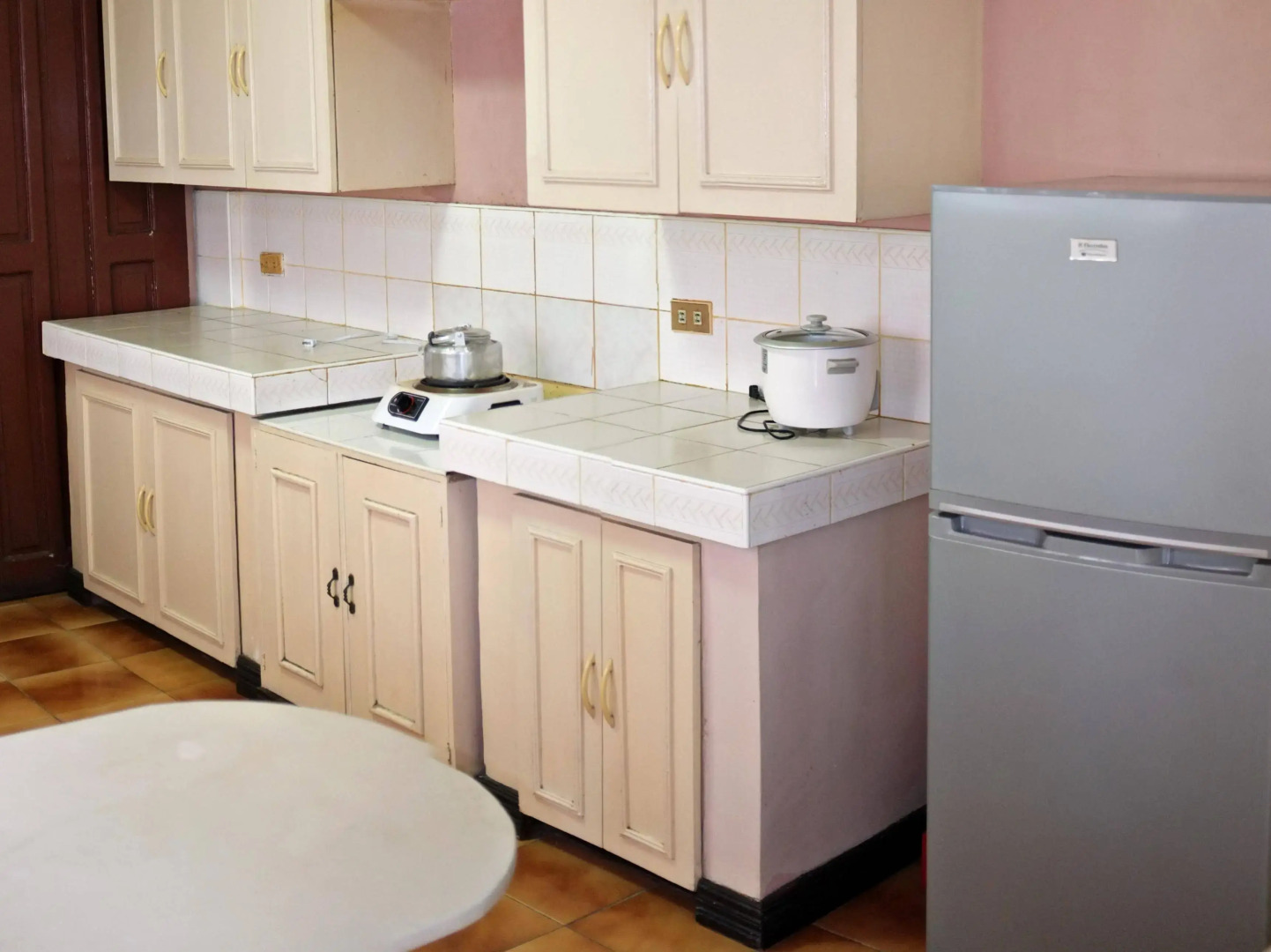 Chateau Veronica Apartelle