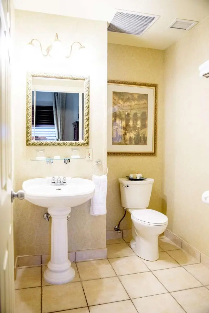 The Arlington Hotel, Bw Signature Collection