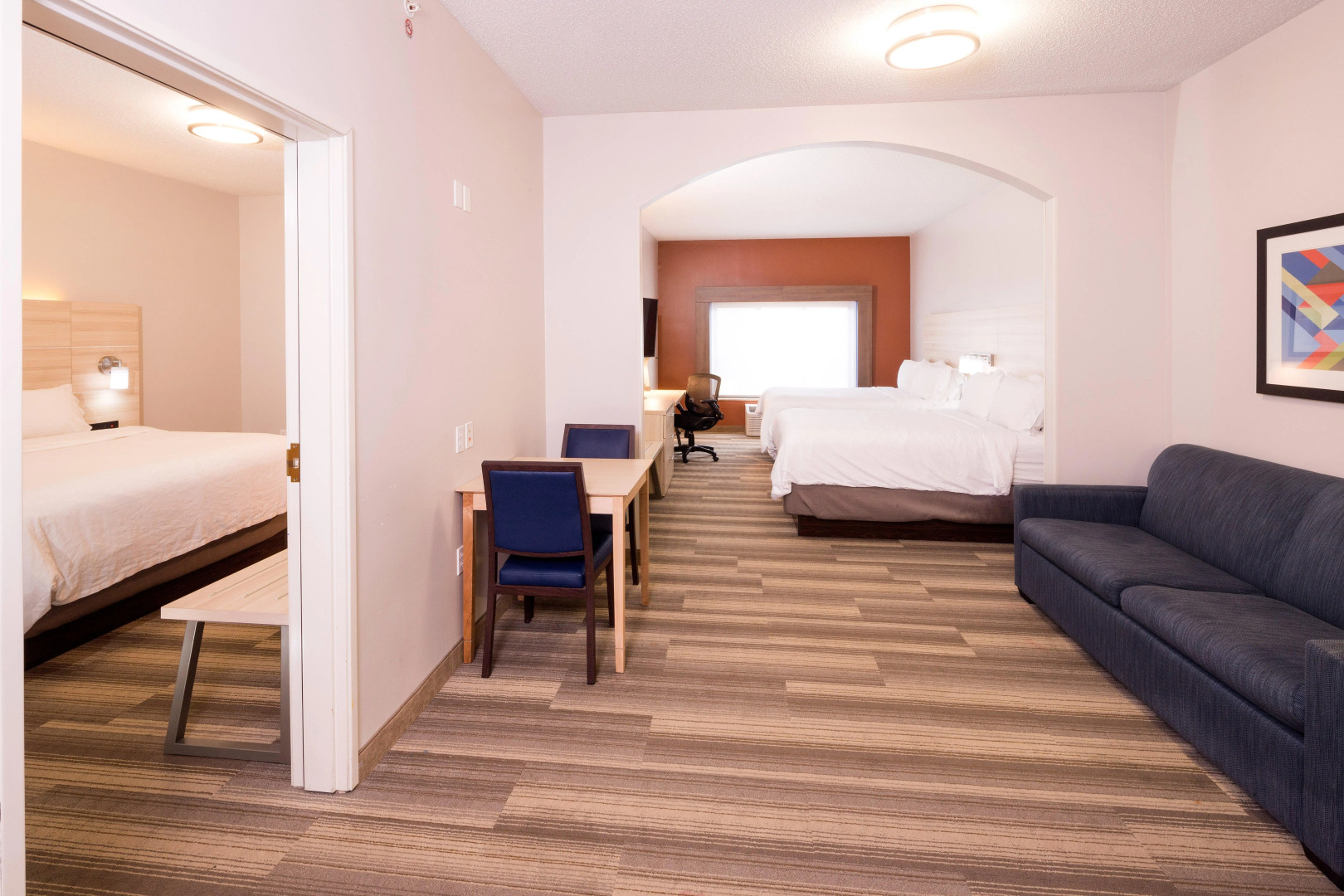 Holiday Inn Express Hotel & Suites Grand Blanc by IHG