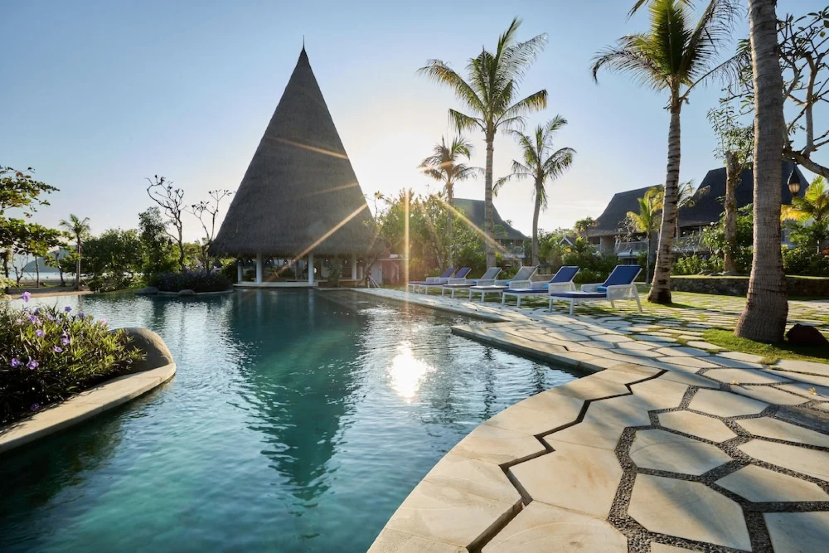 Sudamala Resort; Komodo