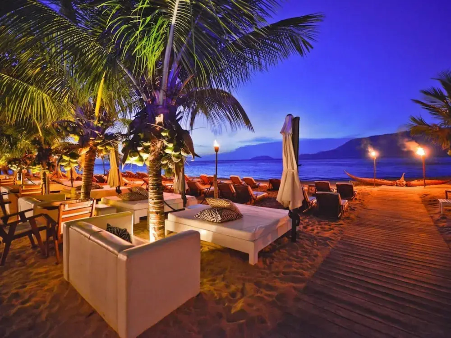 Dpny Beach Hotel & Spa
