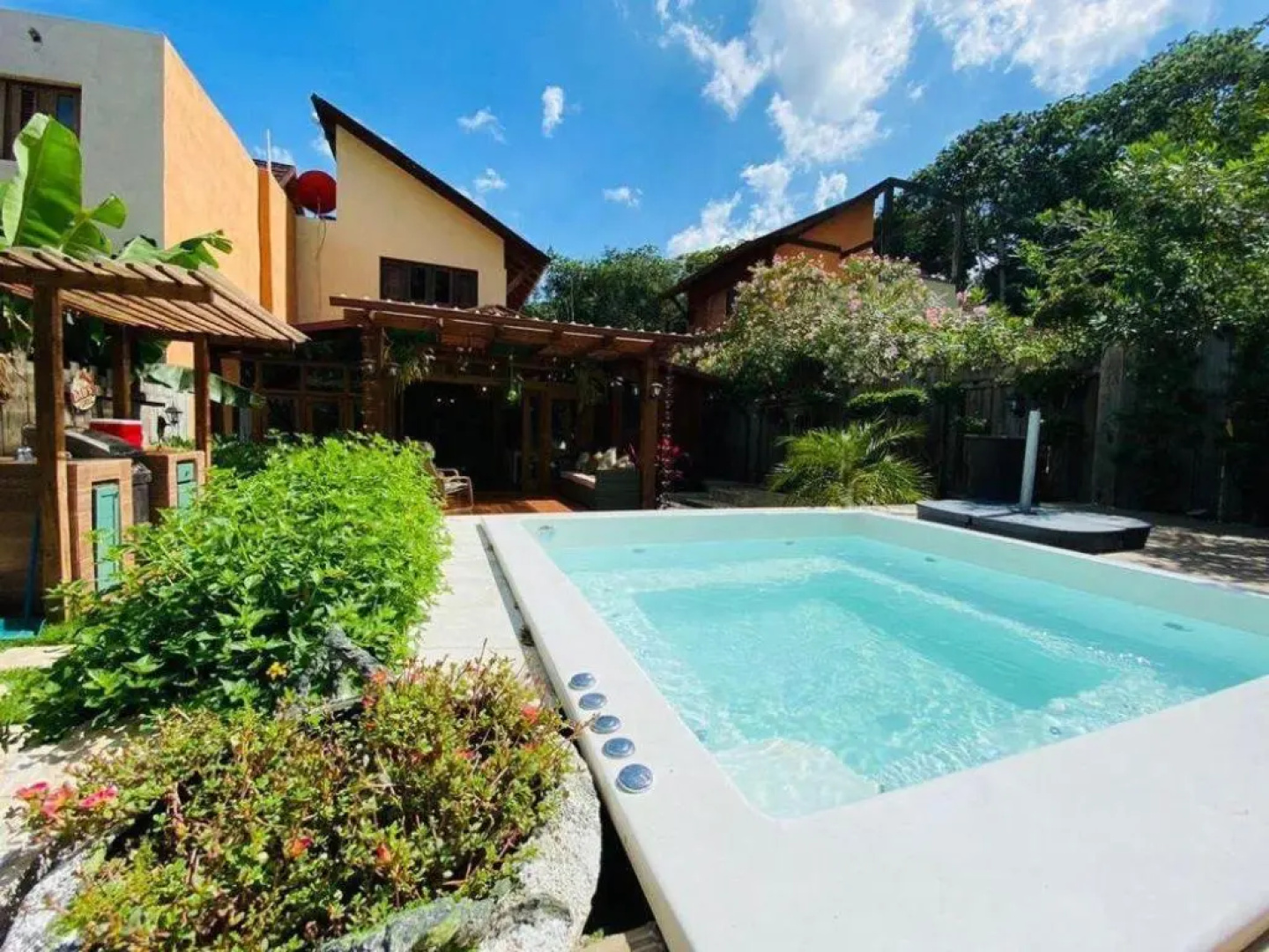 New! Gorgeous villa in Jarabacoa with private jacuzzi