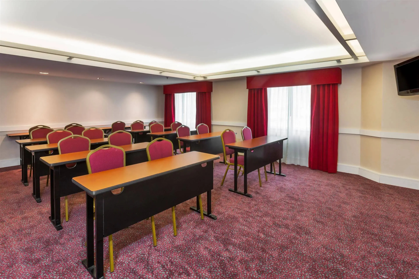 BWI Suites