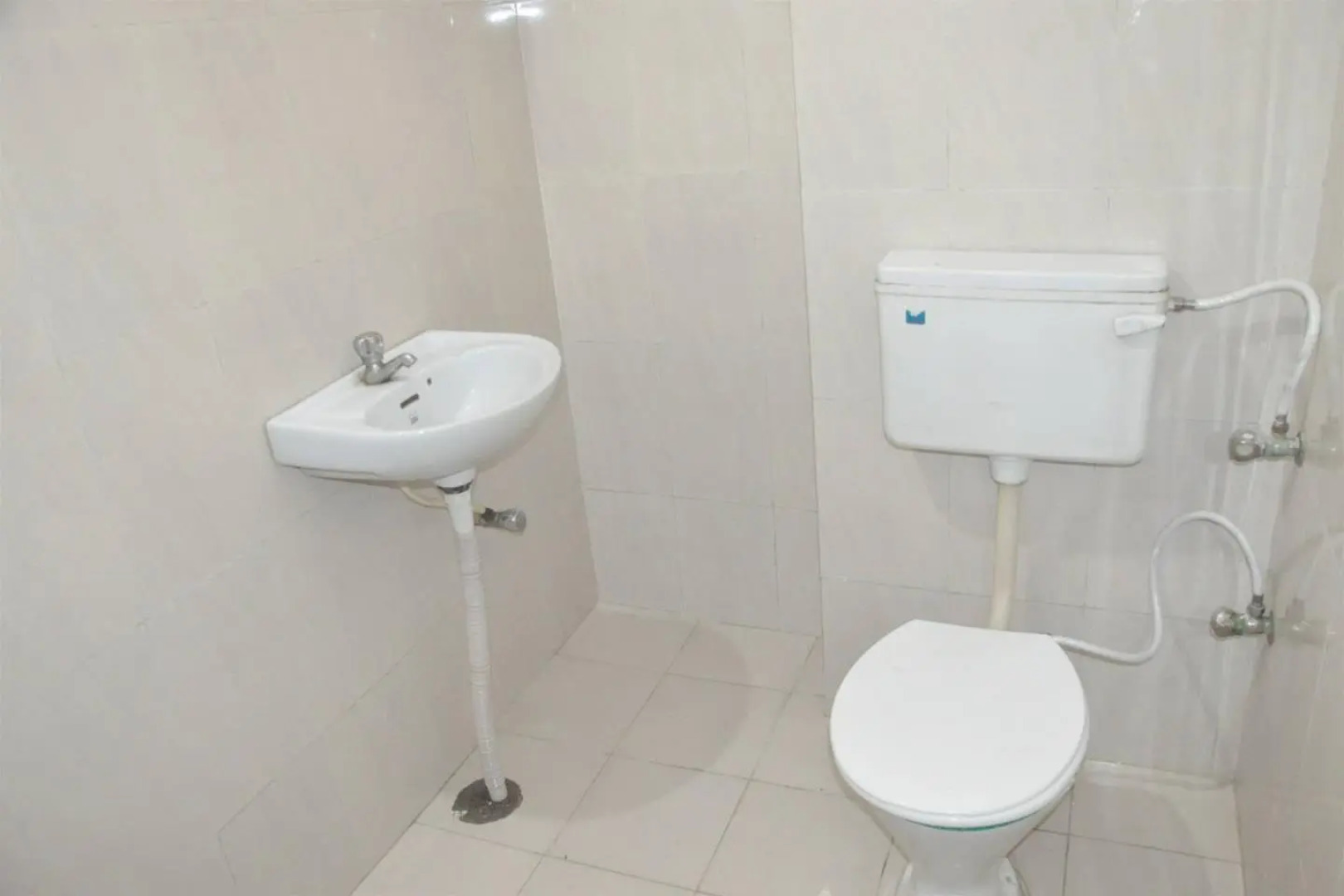 Hotel Sugandh Retreat