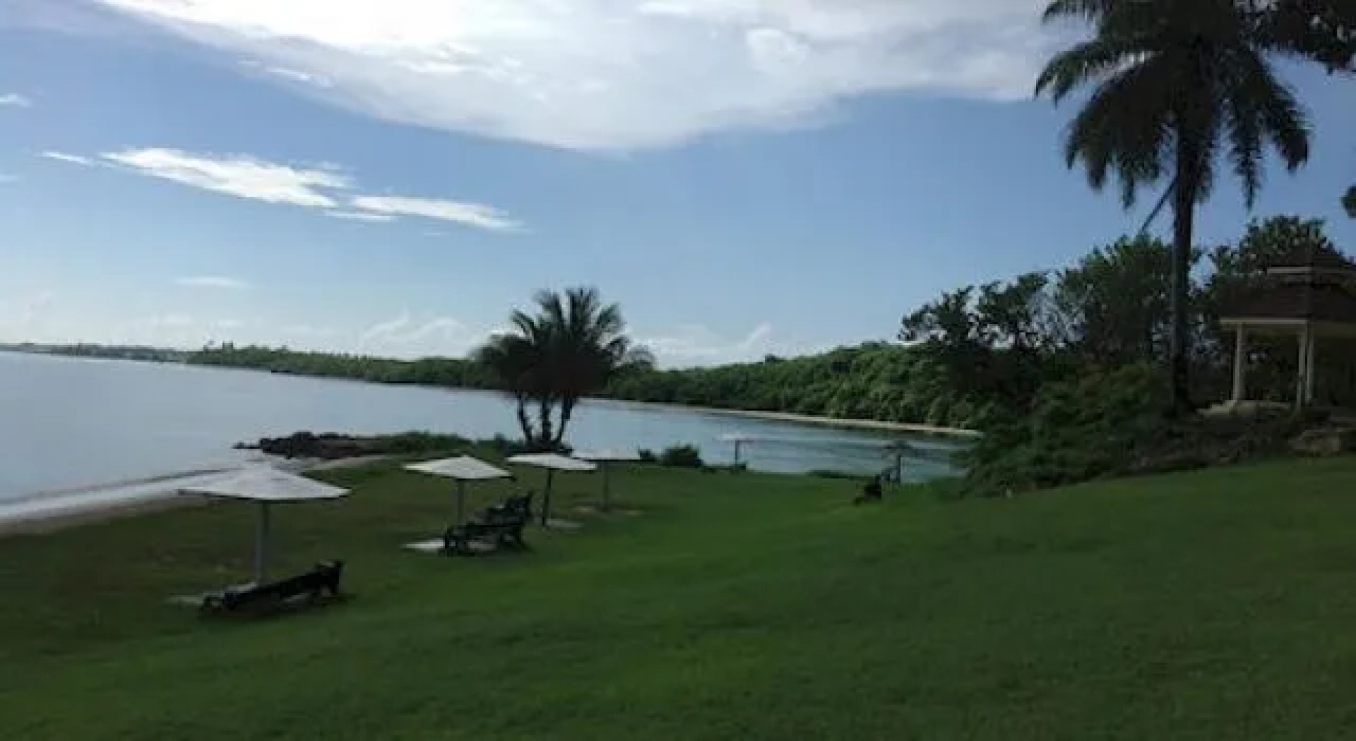 Canoe Bay Beach Resort