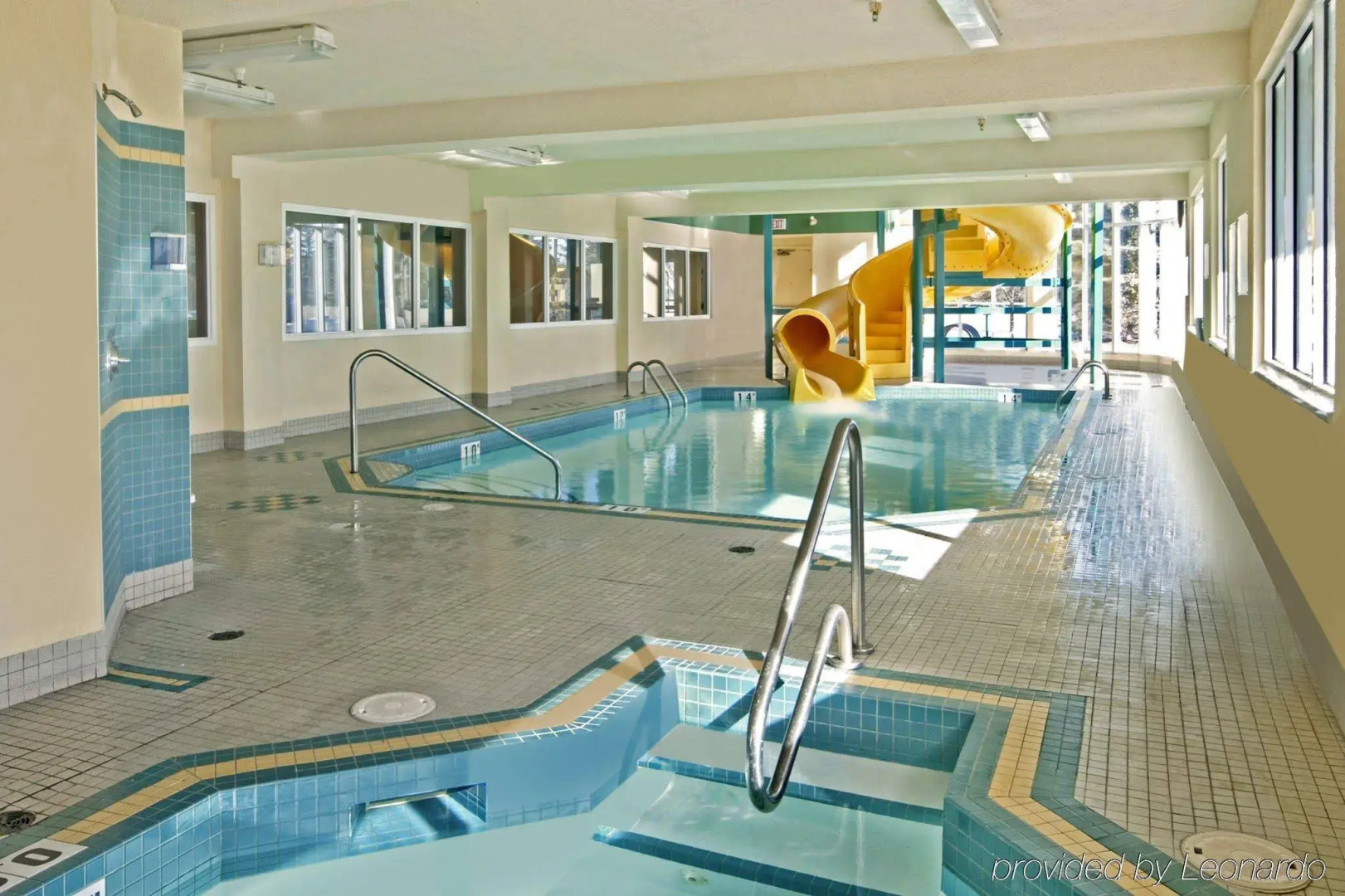 Comfort Inn & Suites University