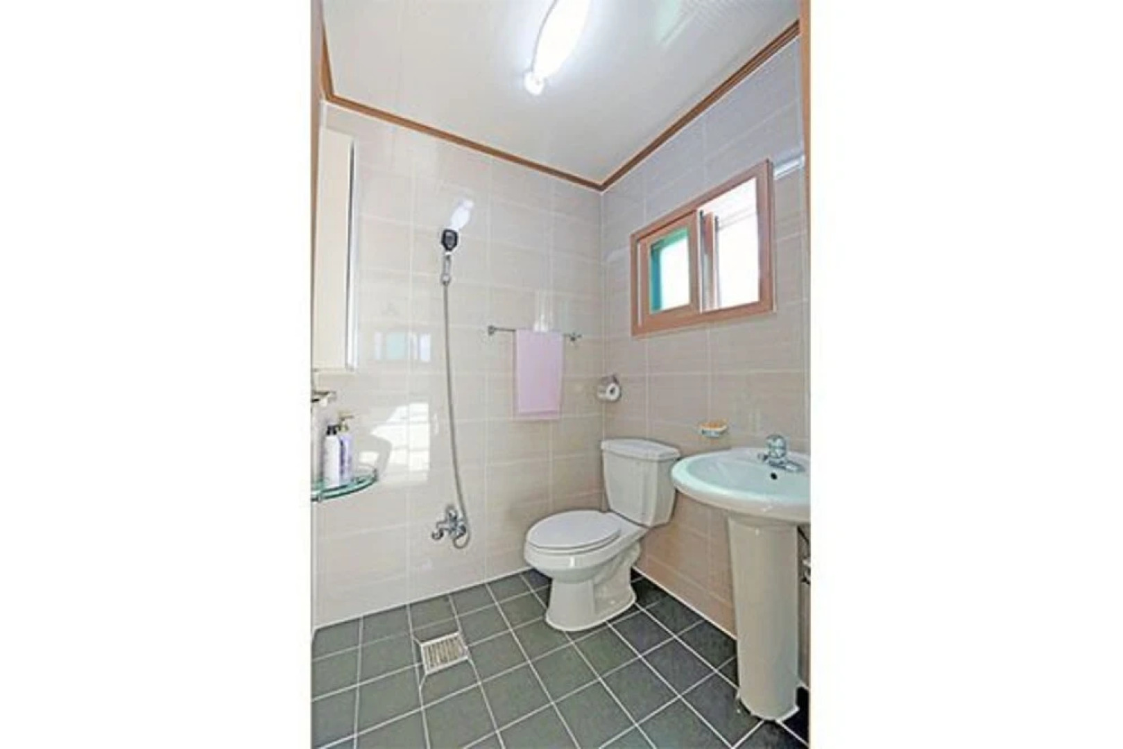 Sokcho Dal Beach Pension