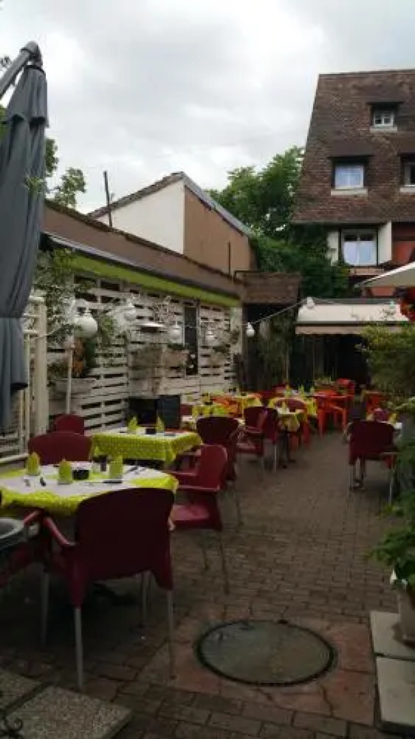 Chambres touristiques La Cour Des Hôtes