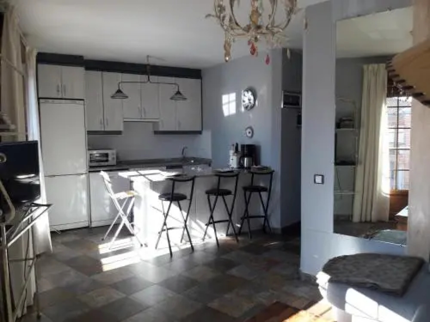 Plaza De La Villa 24