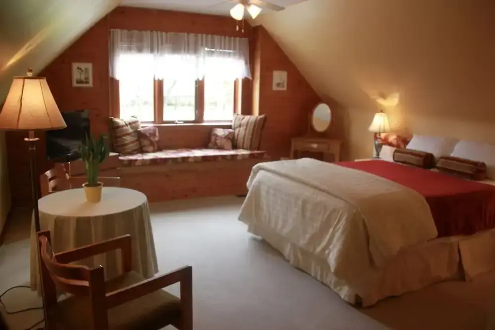 A Touch of Country Bed & Breakfast