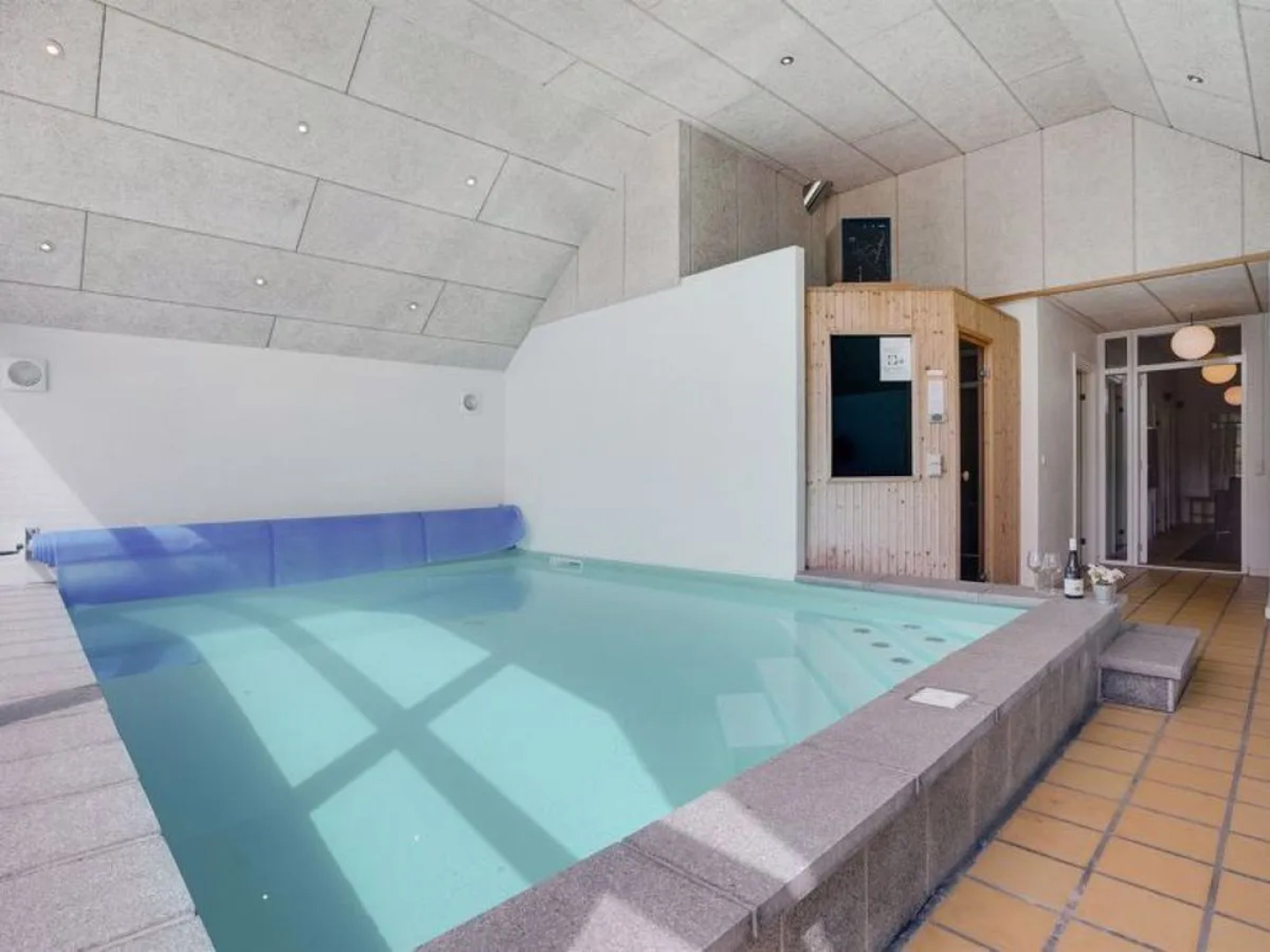 "Ayu" - 2.3km from the sea in NW Jutland