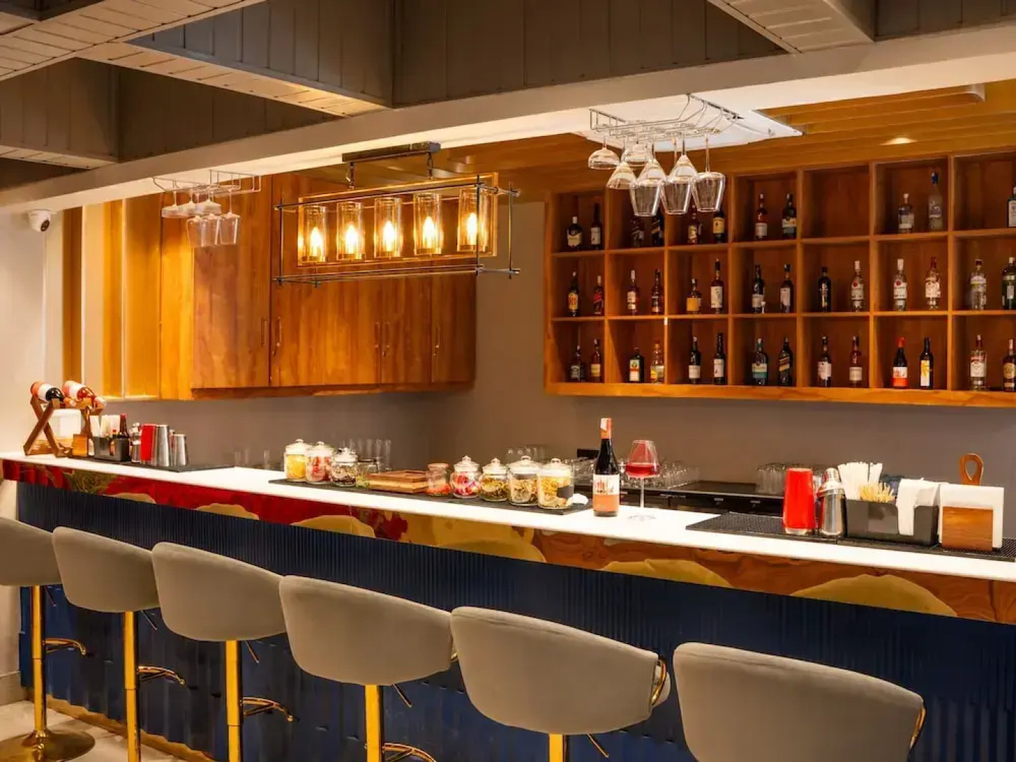 Moustache Rishikesh Luxuria