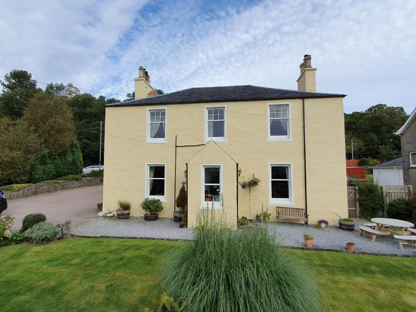 Mansefield Guest House