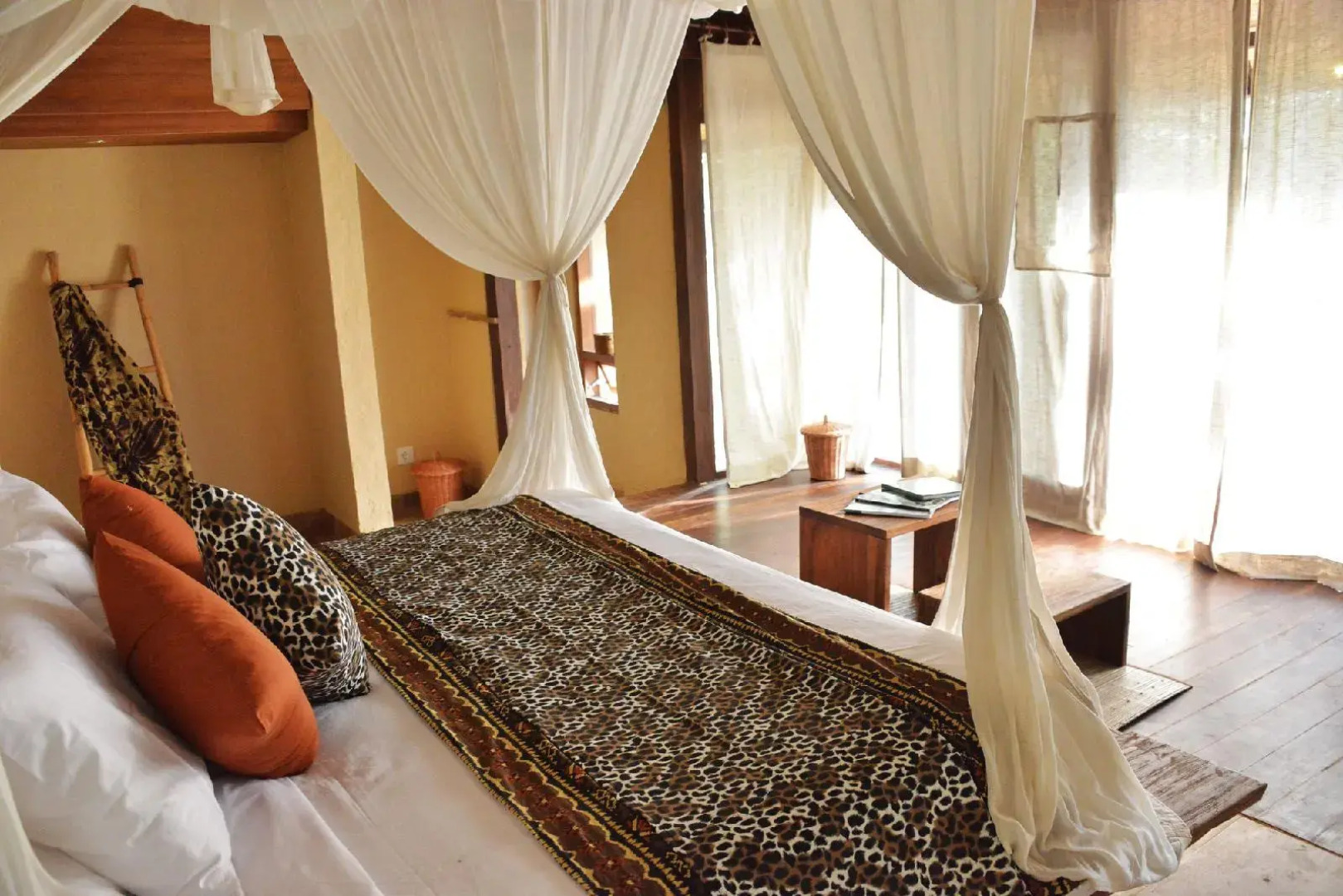 Nusa Bay Menjangan By Whm