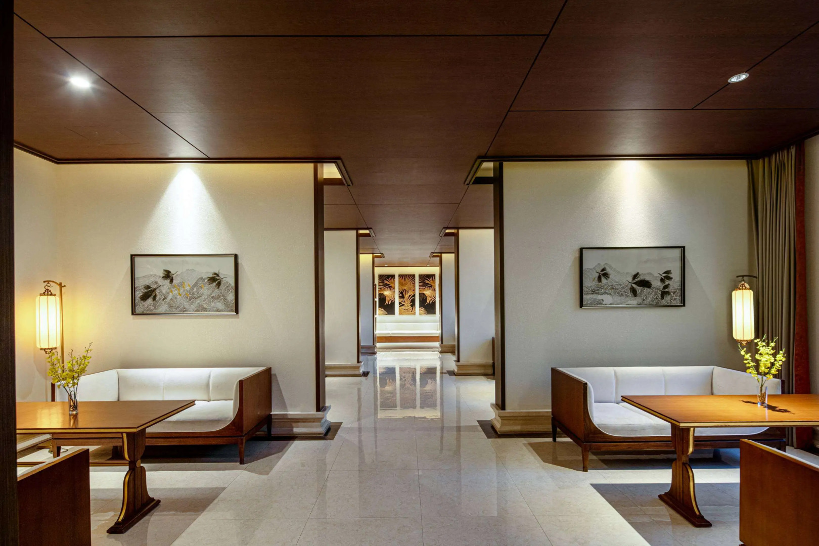 Days Hotel by Wyndham Jinghong Downtown