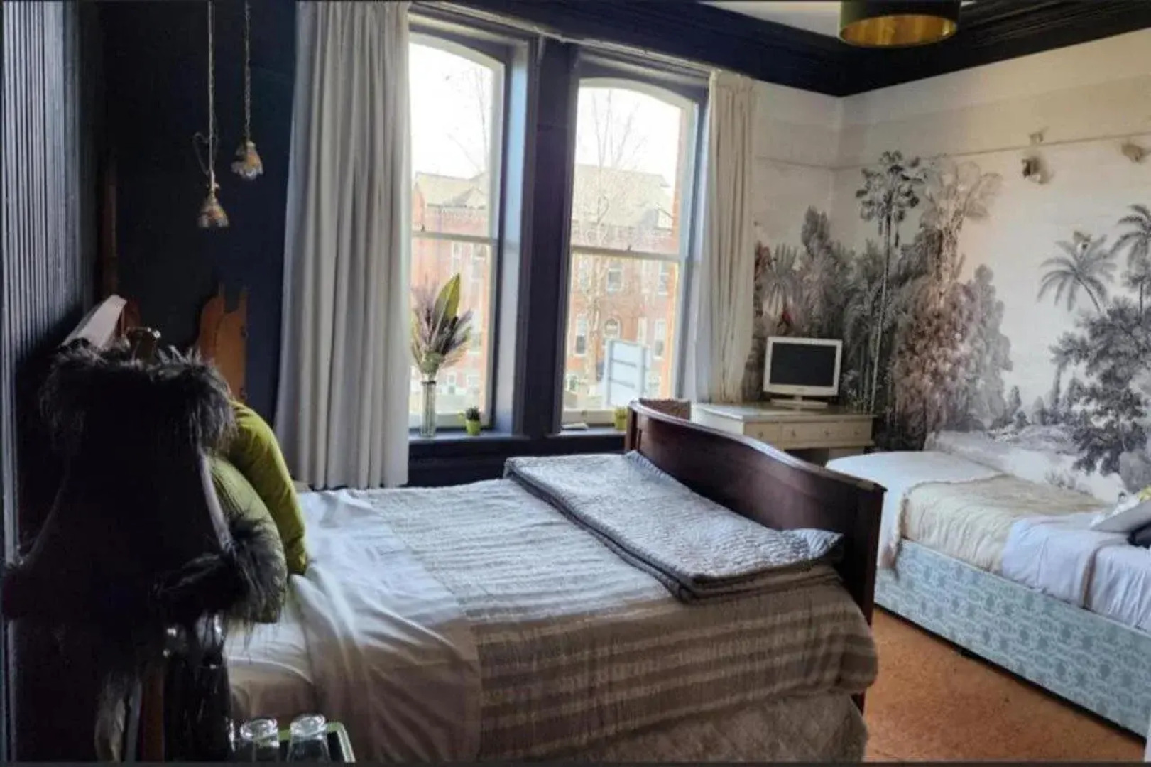 OYO Cornerstone Manor Hotel