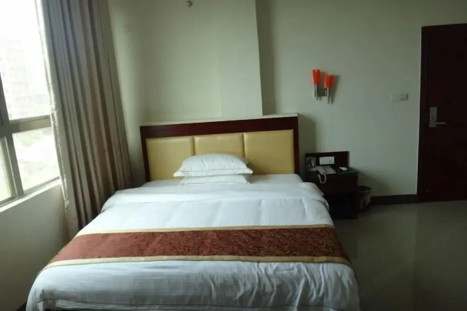Ronghui Buinsess Hotel