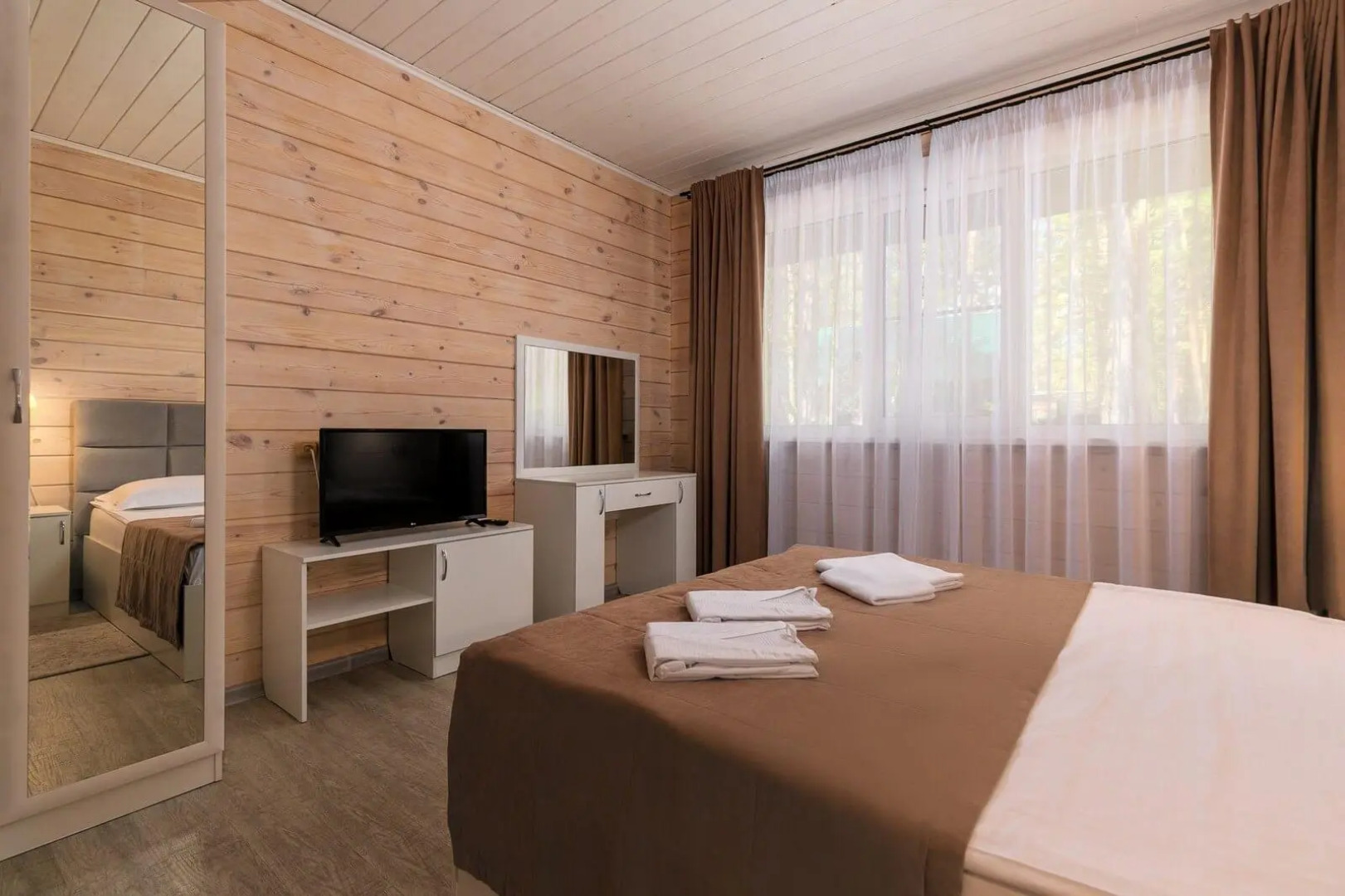 Гелион Парк