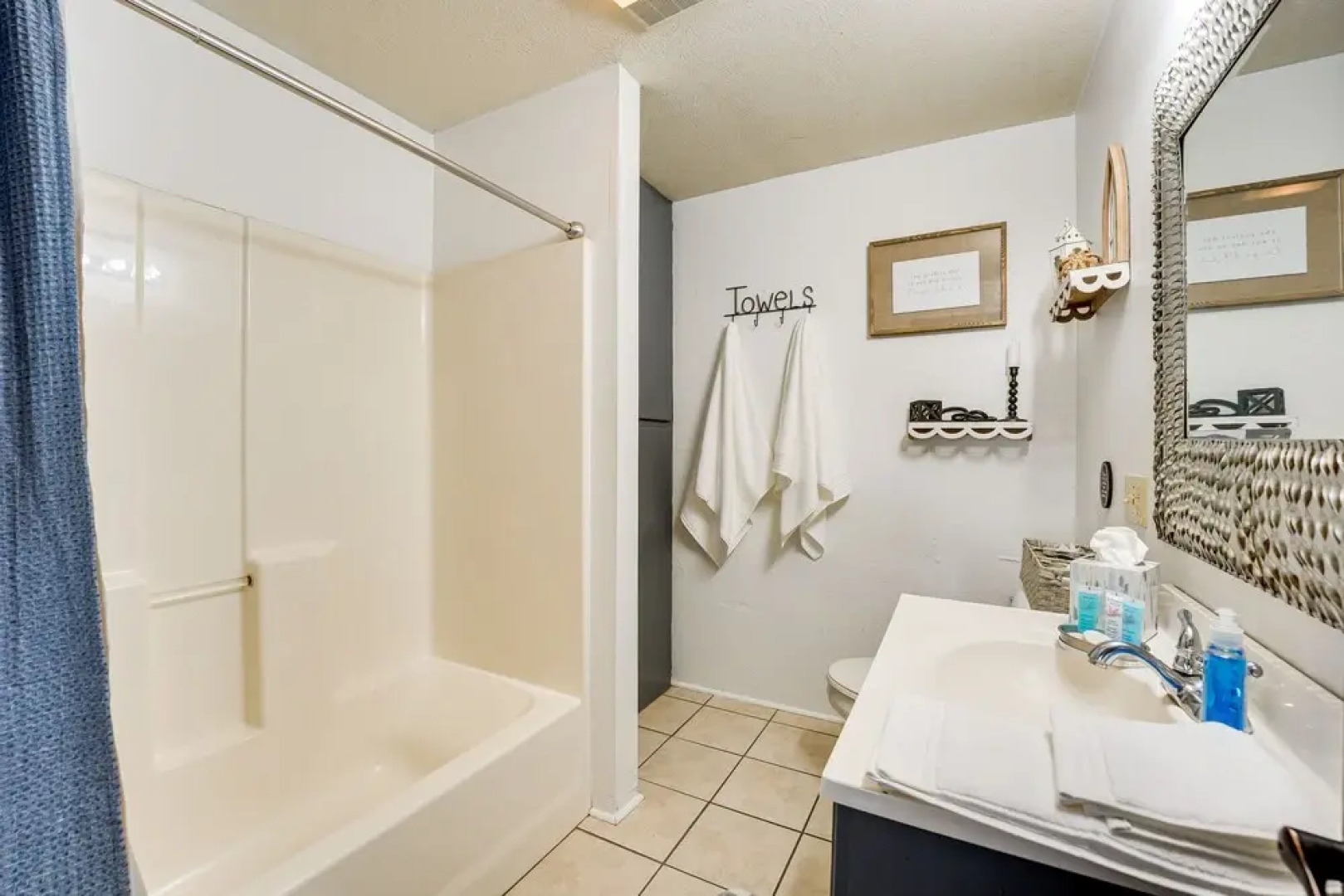 Charming Studio Home 12 Mi to Eureka Springs!